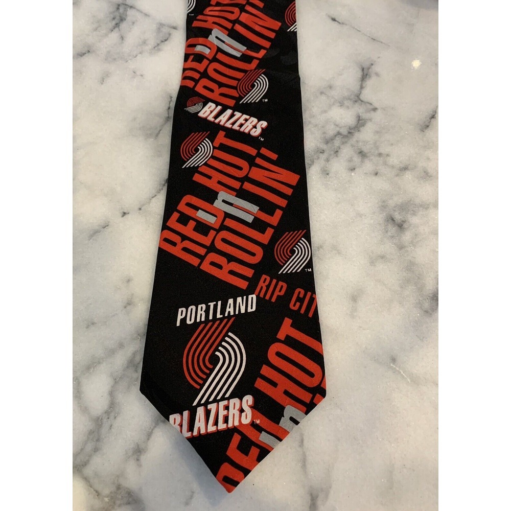 Portland Trail Blazers RM Style 100% Silk Vintage Basketball Tie Made In USA